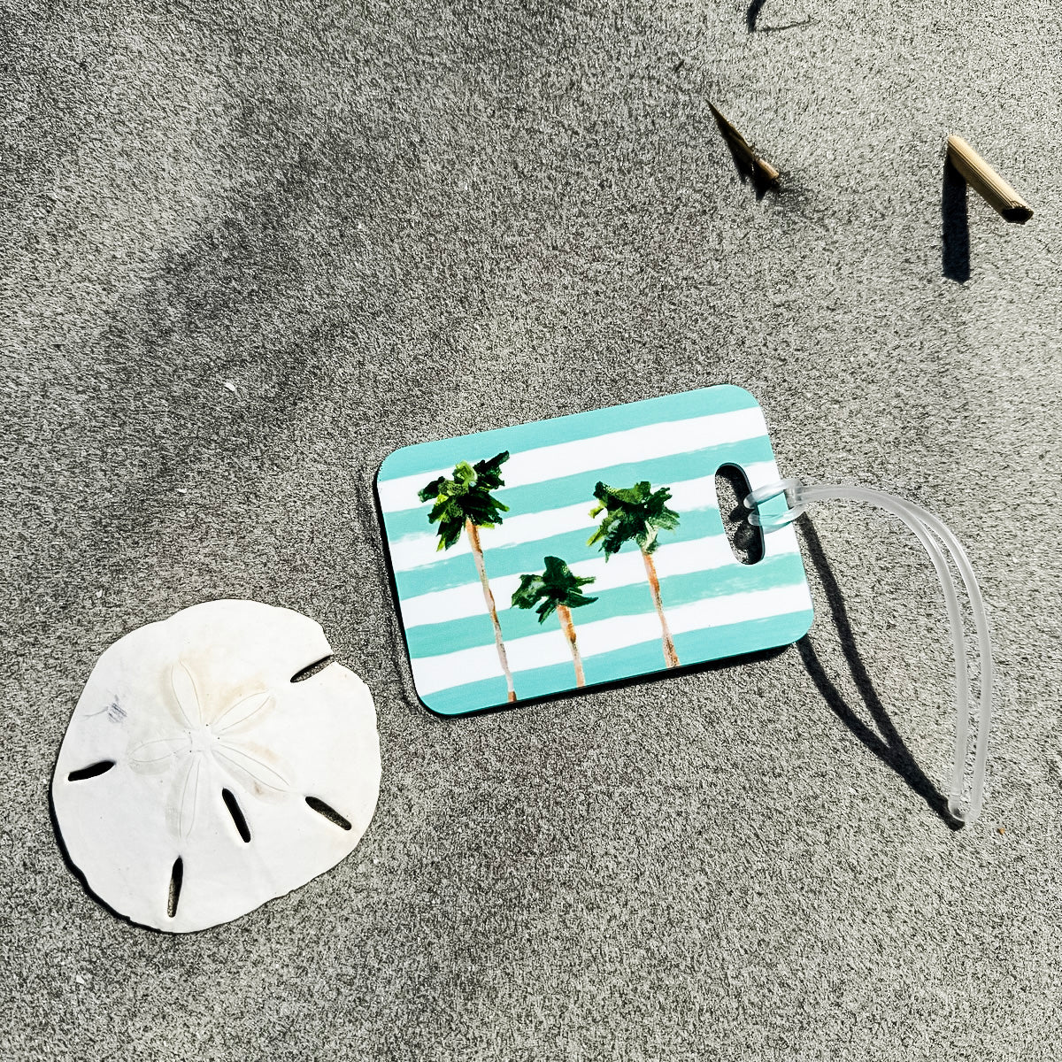 Coastal luggage tag in rectangle, 4” size with double-sided print—coastal style for easy bag spotting.